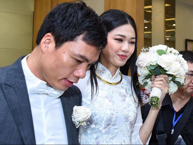 Chồng đại gia của Á hậu Thanh Tú mang nhiều siêu xe đến đưa nàng về dinh