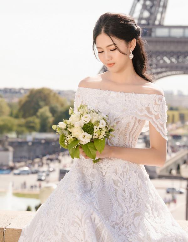 a hau thanh tu dien vay long lay, nam chat tay ong xa dai gia trong ngay cuoi - 6