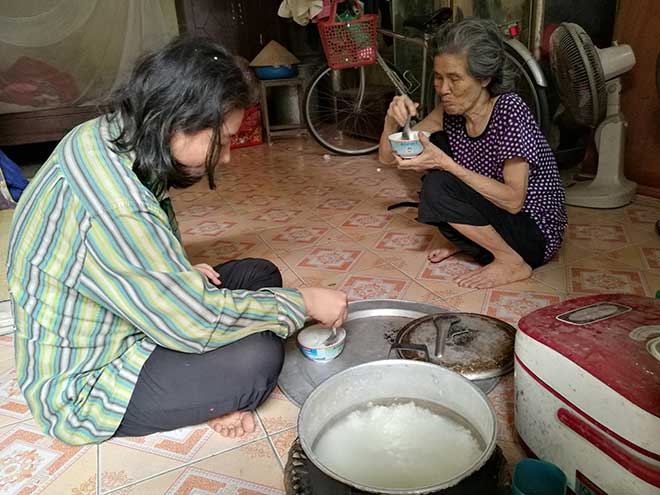 can canh ngoi nha bi an cua nguoi me co 10 con dien dai o hai phong - 9