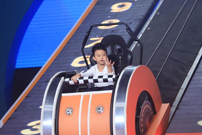 “Cậu bé biết tuốt” Minh Khang tạo nên kỳ tích đáng kinh ngạc khiến Trấn Thành không cãi lại được - 1