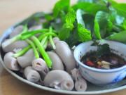 Bếp Eva - Mẹo "gia truyền" luộc lòng heo giòn ngon, trắng phau lại hết sạch mùi hôi