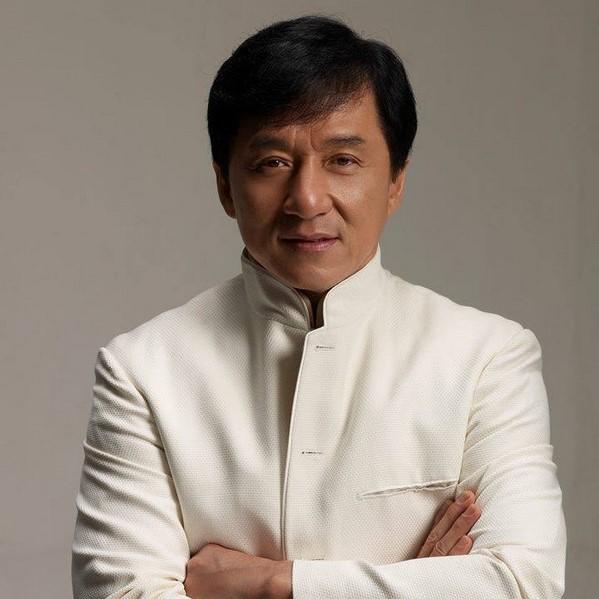 Sự thật chấn động: Thành Long từng qua đêm với gái mại dâm, nghi vợ có bầu amp;#34;ép cướiamp;#34; - 1