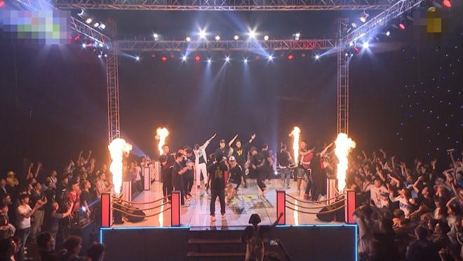 Bất ngờ với cuộc thi đem âm hưởng dân gian vào Rap Việt - 1