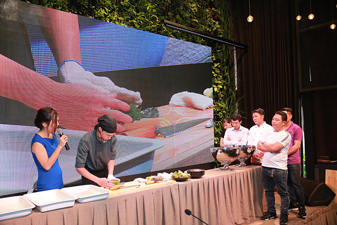 Chế biến bào ngư bổ dưỡng ngon đúng điệu - 1