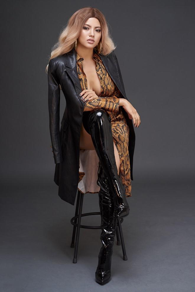 amp;#34;Nữ hoàng phản diệnamp;#34; Ly Na Trang hạnh phúc khi được đề cử giải Mai Vàng - 7