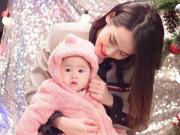 Giải trí - Tú Vi khoe ảnh cận mặt con gái 8 tháng, dân mạng trầm trồ giống hệt bố Văn Anh