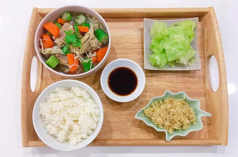 Người ăn canh chan nước mắt, kẻ hân hoan ra mặt với muôn kiểu cơm cữ của chị em - 14