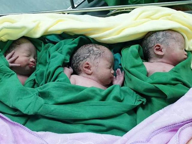 Mổ đẻ cho mẹ Nghệ An sinh đôi, bác sĩ kêu trời khi nhìn vào bên trong bụng sản phụ