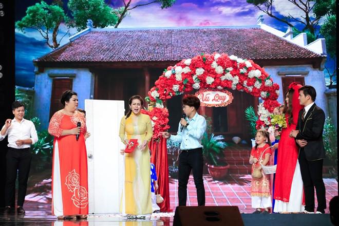 Đám cưới amp;#34;Vợ người taamp;#34; đáng yêu nhất từ trước đến nay khiến Cẩm Ly cười khoái chí - 2