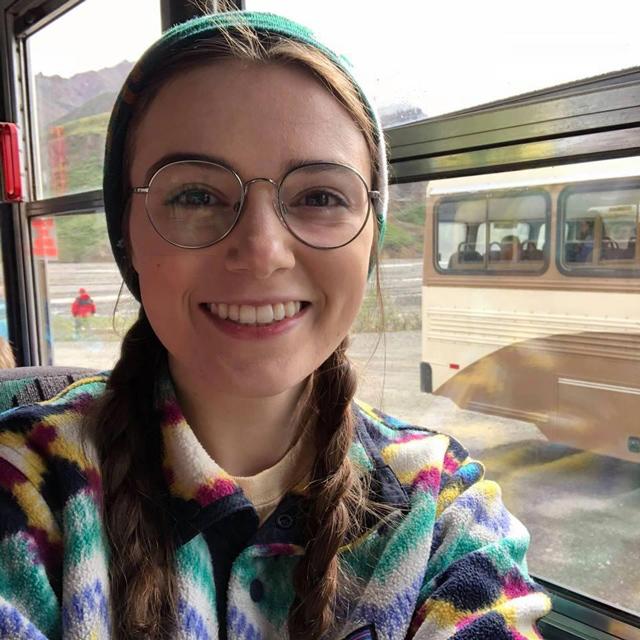 Ngủ quên trong phòng ký túc xá của bạn trai, cô gái trẻ sốc nặng khi tỉnh dậy - 1