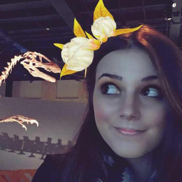 Ngủ quên trong phòng ký túc xá của bạn trai, cô gái trẻ sốc nặng khi tỉnh dậy - 3