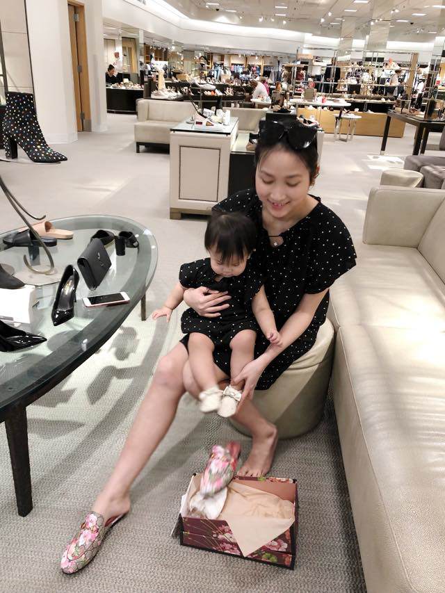 Vợ 9x của Lam Trường bất ngờ chia sẻ cuộc sống cô độc, muốn bỏ tất cả về Việt Nam - 1