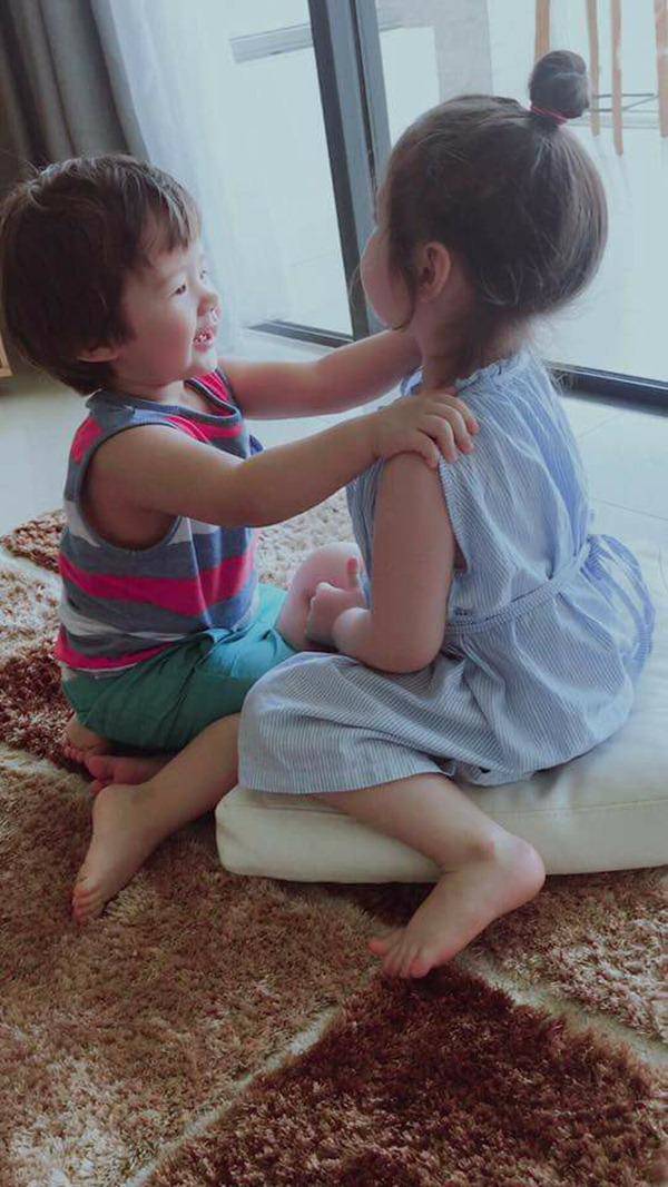 Nghe Cadie Mộc Trà amp;#34;dẻo miệngamp;#34;, thông minh thuyết phục mẹ Elly Trần - 2