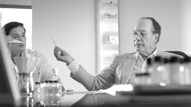 Nước hoa Creed – amp;#34;góiamp;#34; châu Âu lộng lẫy vào trong nắp hộp - 2