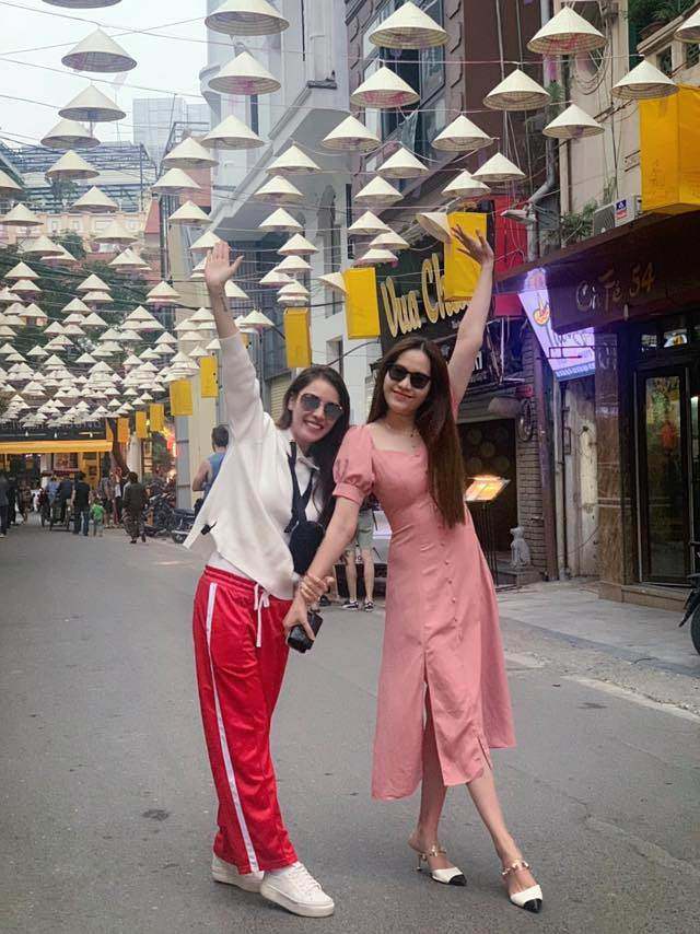 Tưởng giảm cân thành công ai ngờ Nam Em diện áo dài lại hiện nguyên hình amp;#34;vai u thịt bắpamp;#34; - 5