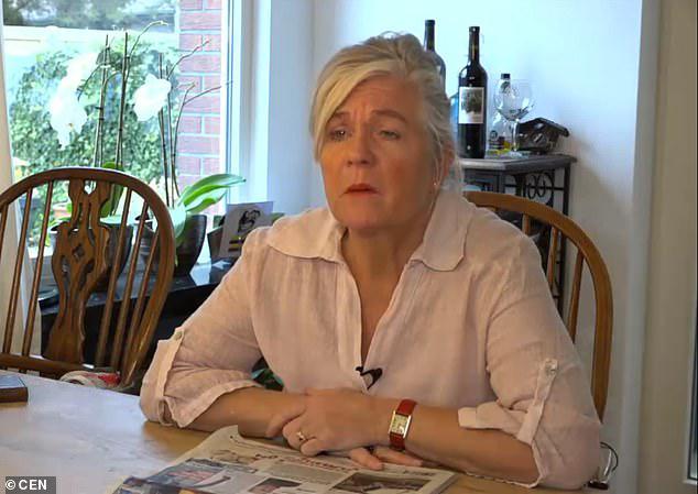 Người phụ nữ mù mắt vì quên làm một việc trước khi tắm vẫn luôn được chuyên gia cảnh báo - 2