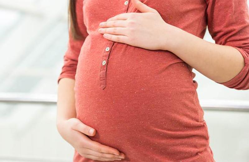 Theo kết quả nghiên cứu mới đây của Tạp chí Y học New England, 50% phụ nữ bị vỡi ối sinh con trong vòng 5 giờ sau đó, trong khi 95% trong số những phụ nữ còn lại phải chờ đợi tới 28 giờ sau đó em bé mới chào đời.

