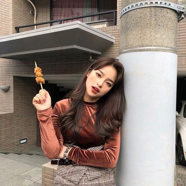 dong nao cung nhu dong nay, combo toc dep "than sau" nay chua mot lan khien chi em that vong - 5