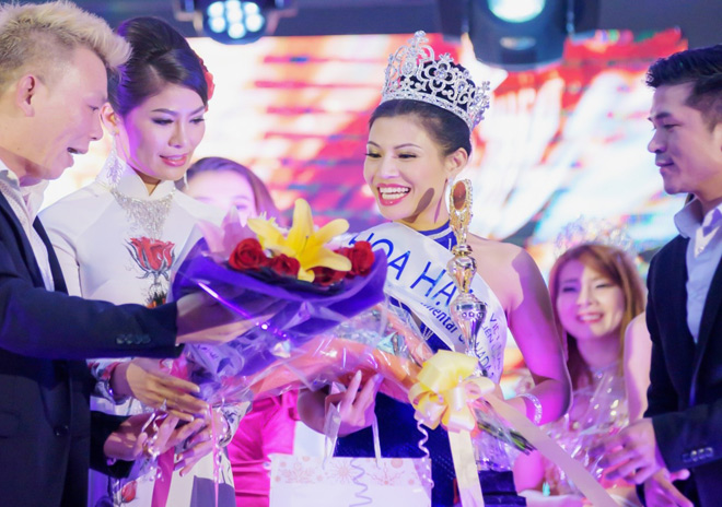 Lina NY đăng quang Hoa hậu Mrs Việt Nam Liên Lục Địa Canada 2018 - 2