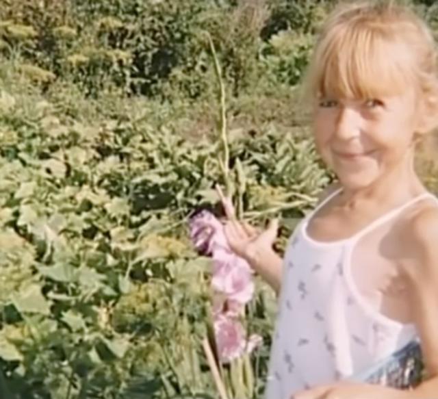 Bị bỏ rơi vì gương mặt bà lão lúc chào đời, 23 năm sau cô gái làm nên kỳ tích - 4