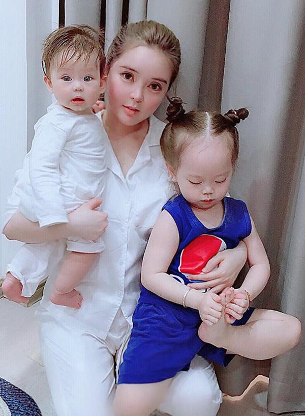 Vừa sinh xong không lo kiêng cữ, hotgirl Vân Tokyo lại “đập mặt xây lại” khiến nhiều người giật mình - 9