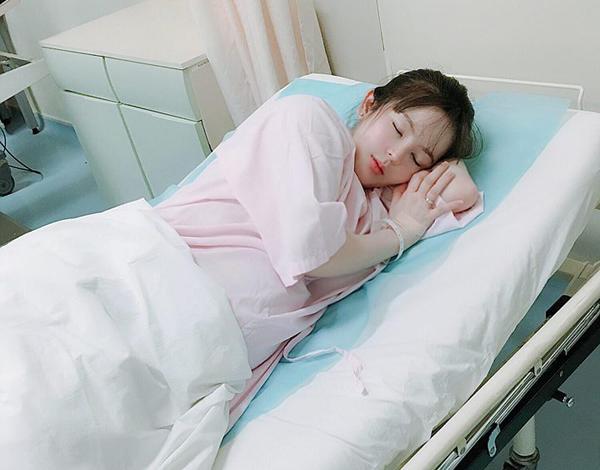 Vừa sinh xong không lo kiêng cữ, hotgirl Vân Tokyo lại “đập mặt xây lại” khiến nhiều người giật mình - 8