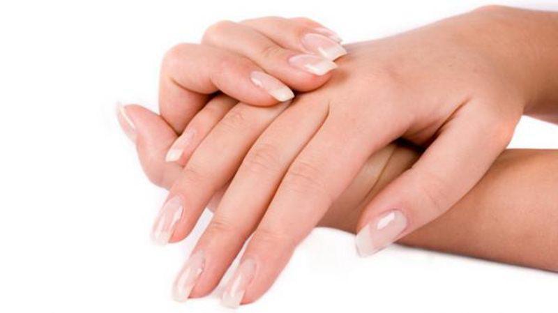 Theo nhân tướng học, phụ nữ có đôi bàn tay to thường có tấm lòng khoan dung độ lượng, là người nhân hậu hiếm có trên đời. 
