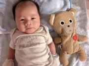 Giải trí - Cận cảnh khuôn mặt đáng yêu, giống bố y đúc của con trai Victor Vũ và Đinh Ngọc Diệp