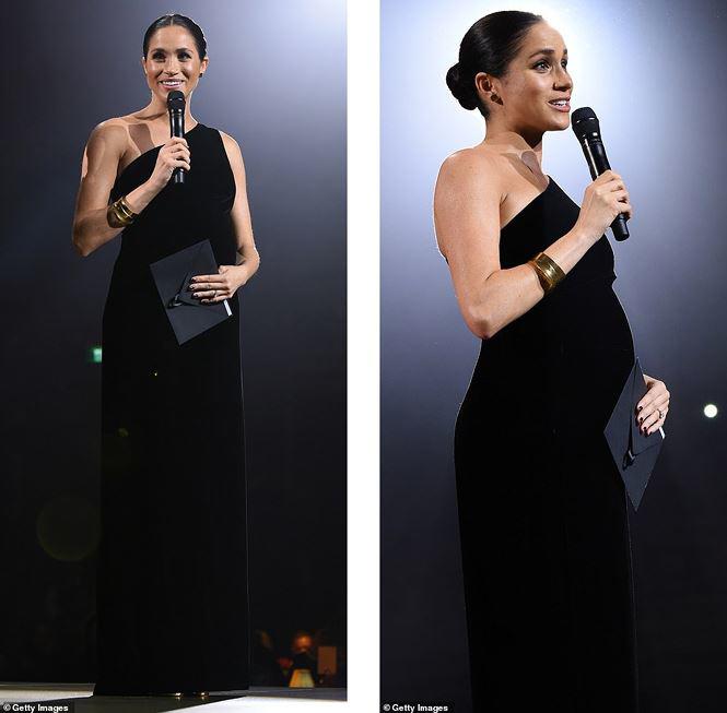 Diện đầm đen khoe bụng bầu gợi cảm nhưng hành động của Công nương Meghan bị mắng không thương tiếc - 3