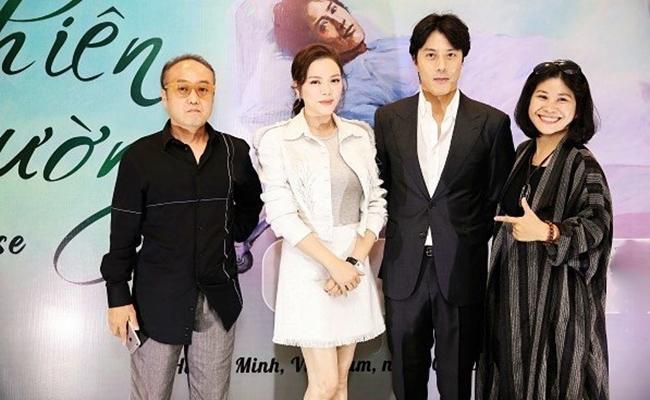 Sang VN bị quỵt tiền, ekip tài tử Giày thủy tinh Hàn Quốc nhờ Lý Nhã Kỳ đòi nợ giúp - 1