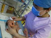 Bà bầu - Ông bố U40 mong con suốt 13 năm và nỗi đau vì bị chì chiết không có tinh trùng