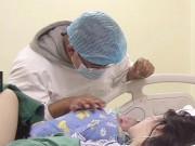 Bà bầu - Hai kiểu ông chồng điển hình trong viện sản: Chị em kẻ mừng, người khóc ròng vào nhận chồng