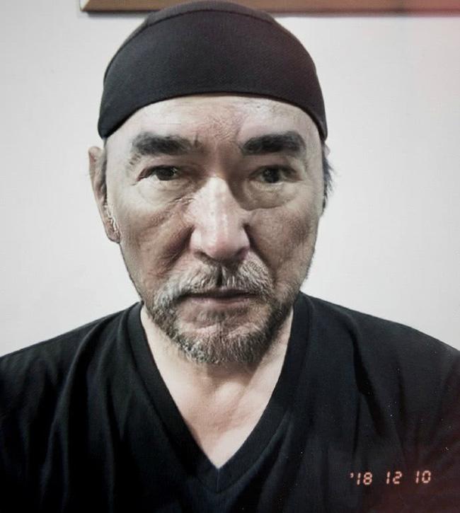 amp;#34;Triển Chiêu đẹp trai nhất màn ảnhamp;#34; Tiêu Ân Tuấn mới 51 tuổi mà như cụ già 70 - 2