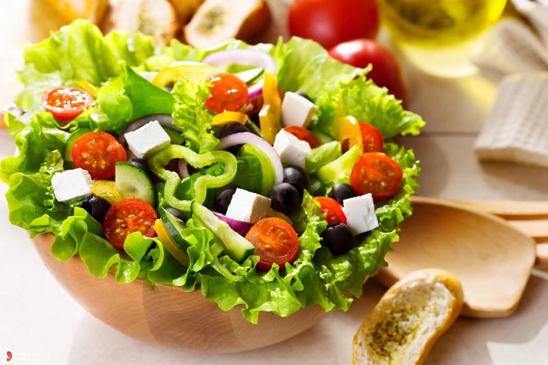 Các nhà nghiên cứu vi khuẩn cảnh báo rằng, thức ăn nguy hiểm nhất có trong siêu thị là salad đã được chế biến sẵn và đóng gói. Mặc dù trên bao bì luôn có dòng chữ “có thể dùng ngay”...
