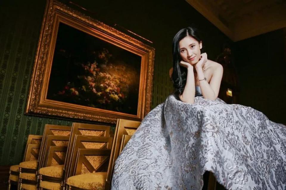 Sau 13 năm sống phận amp;#34;con nhà nghèoamp;#34;, cô gái này mới được bố mẹ tiết lộ là amp;#34;rich kidamp;#34; - 6