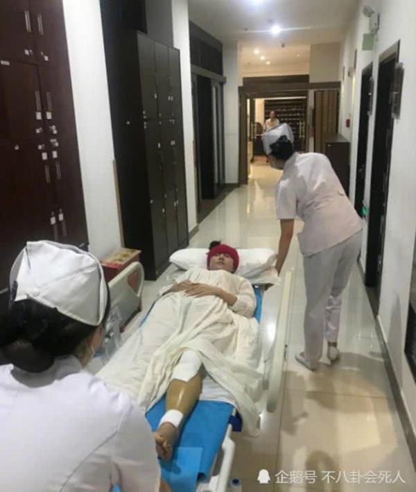 Cứ ngỡ đây là tấm lưng thiếu nữ mới 20, khi biết diện mạo thật khán giả mới ngã ngửa - 4