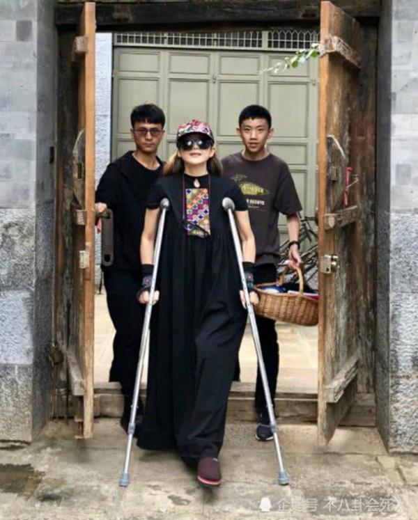 Cứ ngỡ đây là tấm lưng thiếu nữ mới 20, khi biết diện mạo thật khán giả mới ngã ngửa - 5