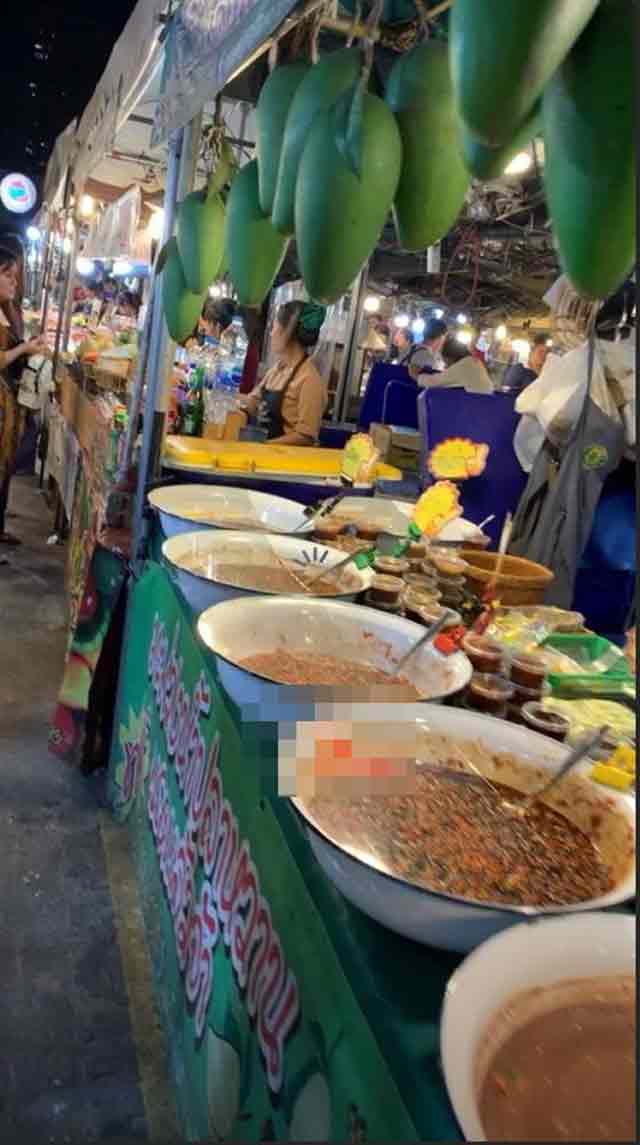 Đâu chỉ có Bánh Mì, H’Hen Niê quảng bá Việt Nam bằng một thứ chỉ 50k khiến fan nở mặt - 9