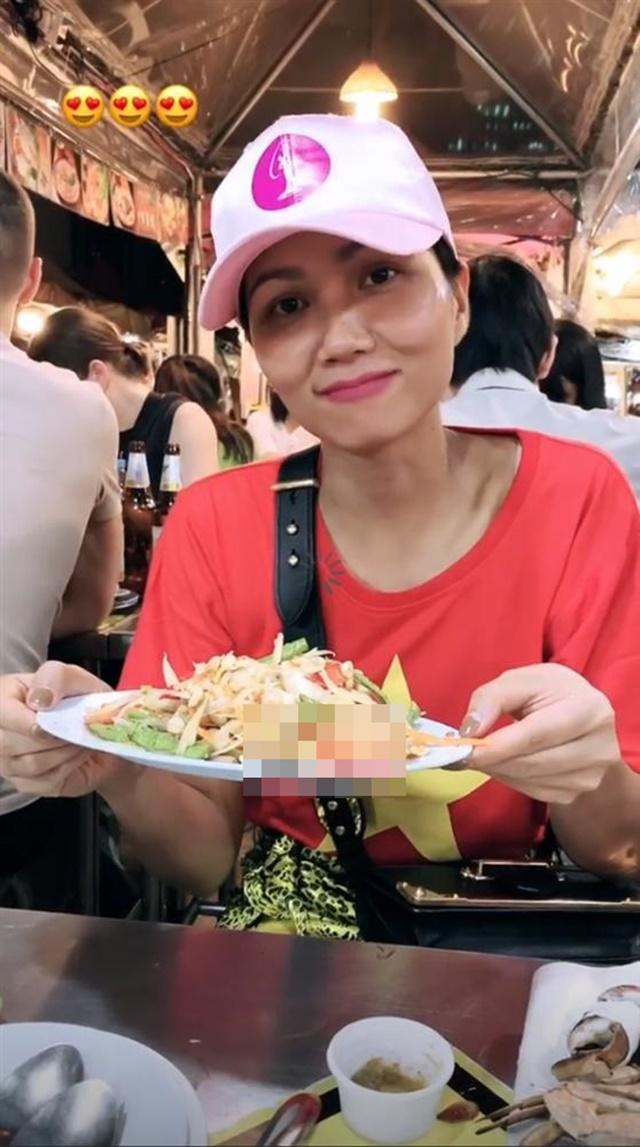 Đâu chỉ có Bánh Mì, H’Hen Niê quảng bá Việt Nam bằng một thứ chỉ 50k khiến fan nở mặt - 12