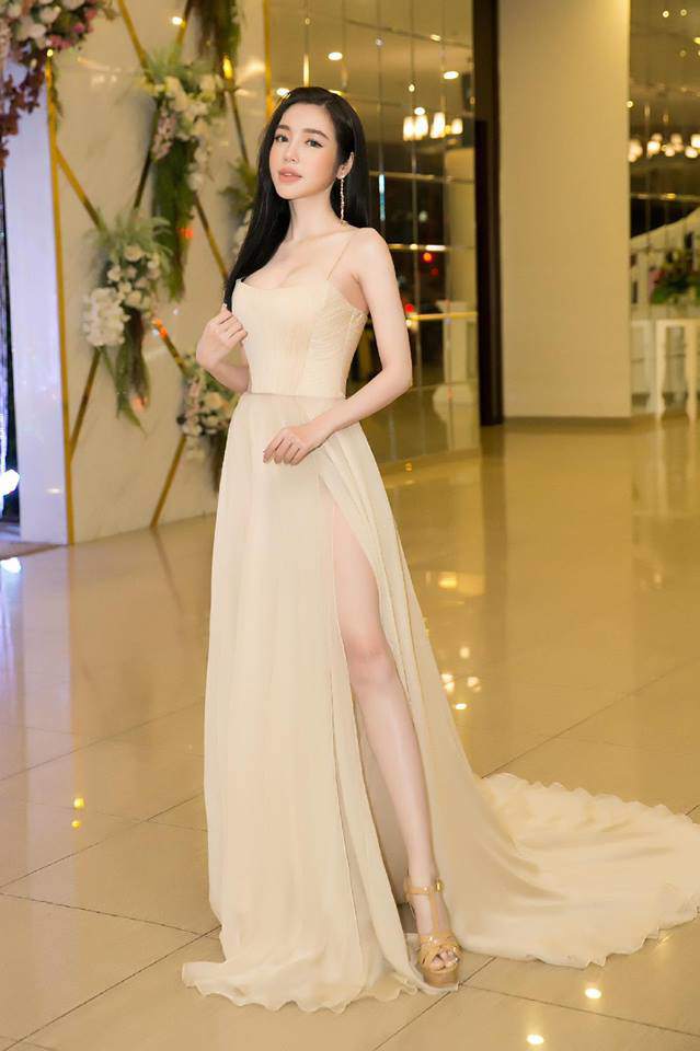 Là mẹ 2 con nhưng 4 mỹ nhân này vẫn đẹp mòn con mắt, quyến rũ bất phân thắng bại - 4