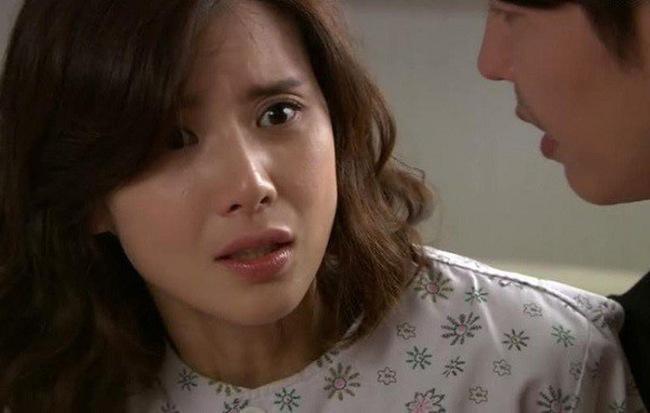 Nghẹn ứ trước thú nhận của chồng về thói quen vừa amp;#34;trả bàiamp;#34; vừa xem phim nhạy cảm - 2