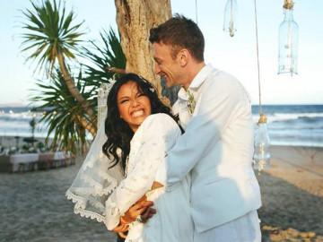 Đừng tưởng lấy chồng Tây là sung sướng, vợ chồng Phương Vy cũng thường xuyên cãi vã