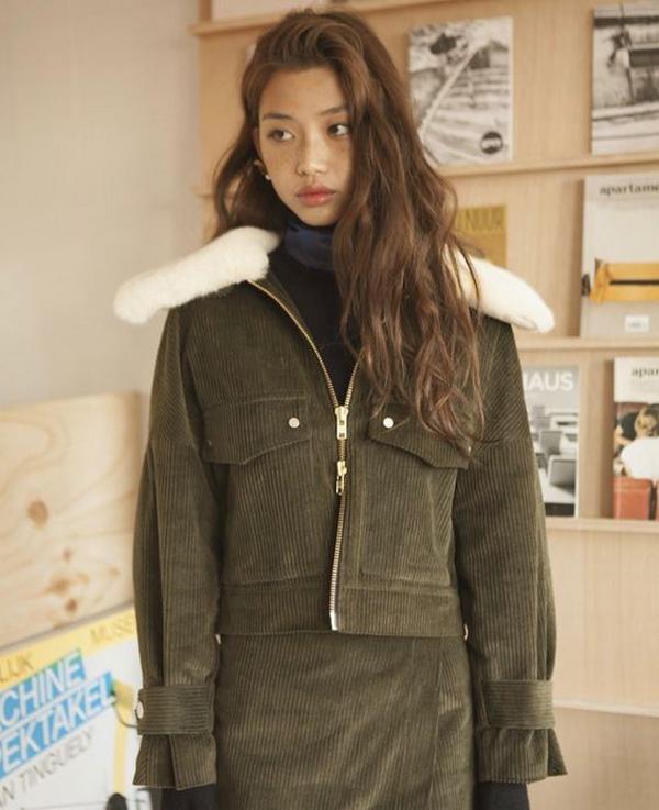 Bị lãng quên đã lâu, chiếc quần này bất ngờ được dự đoán HOT nhất mùa Giáng sinh năm nay - 16