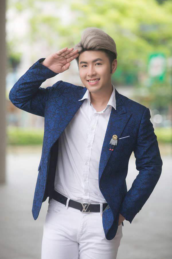 Ca sĩ amp;#34;Mùa đông không lạnhamp;#34; phải trả nợ 4 tỷ, suýt tàn phế vì lý do khó tin - 1