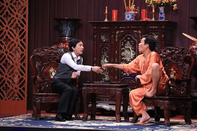 Mặc váy giả gái, Trấn Thành bị chê vừa béo vừa già - 5