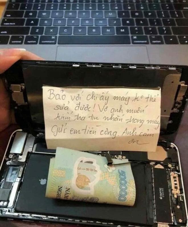 Mẩu giấy gắn trong chiếc Ipad vỡ đi sửa để lộ hành vi đầy mờ ám của người đàn ông - 1