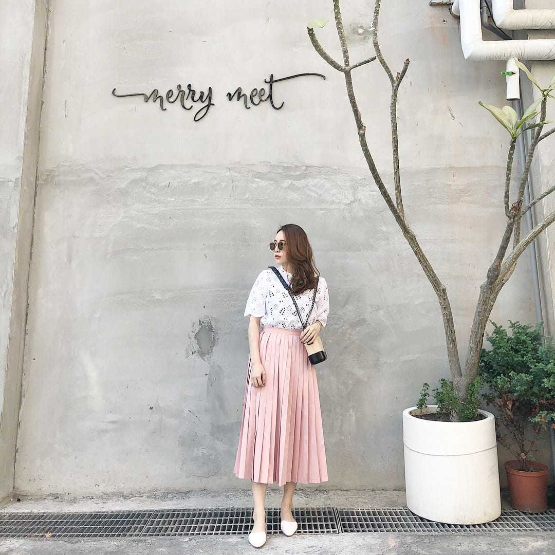 Người yêu không có nhưng nhất định phải có 4 kiểu chân váy này cho mùa đông không lạnh - 6