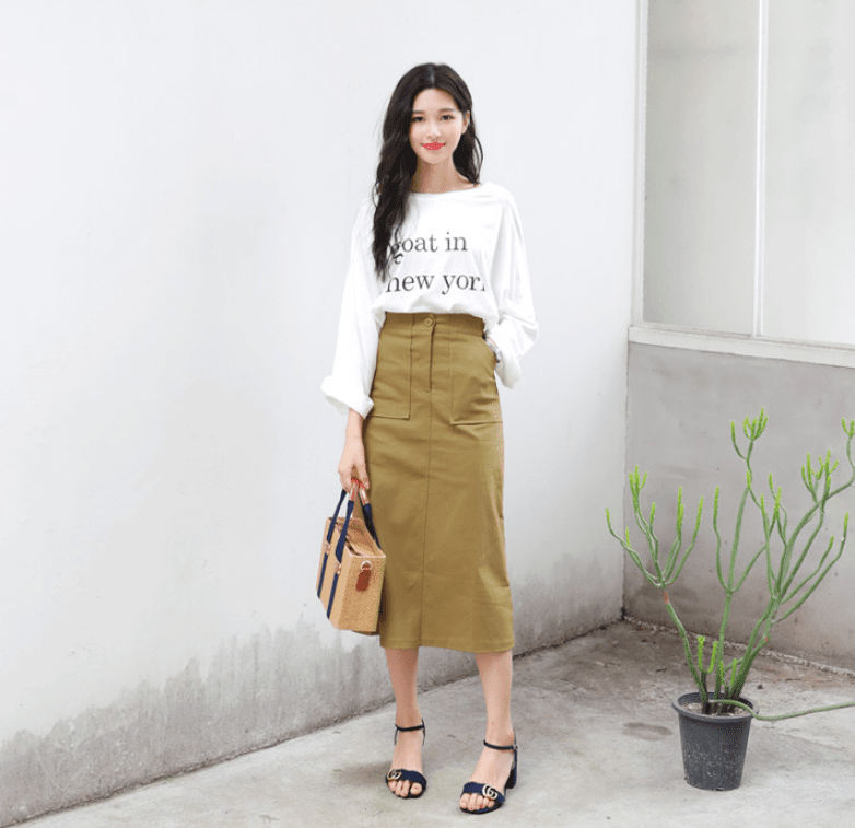 Người yêu không có nhưng nhất định phải có 4 kiểu chân váy này cho mùa đông không lạnh - 11