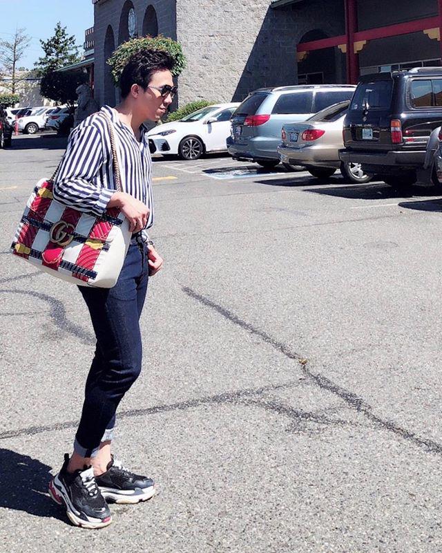 Ngoài trình kẻ chân mày, Trấn Thành còn vượt mặt bà xã về kho đồ hiệu đậm chất nữ tính - 1