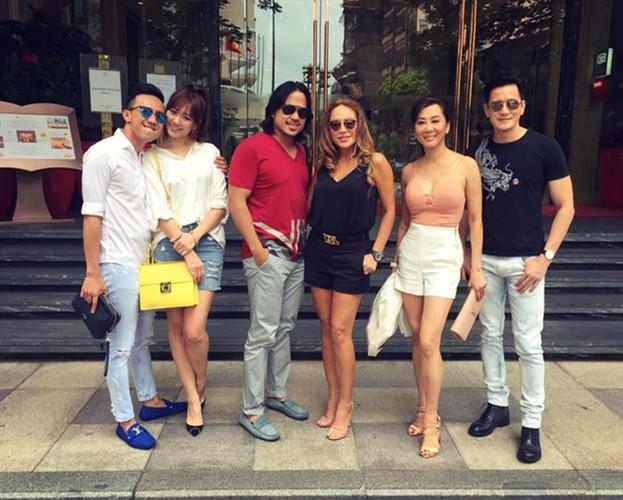 Ngoài trình kẻ chân mày, Trấn Thành còn vượt mặt bà xã về kho đồ hiệu đậm chất nữ tính - 8